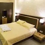 Hotel Dion