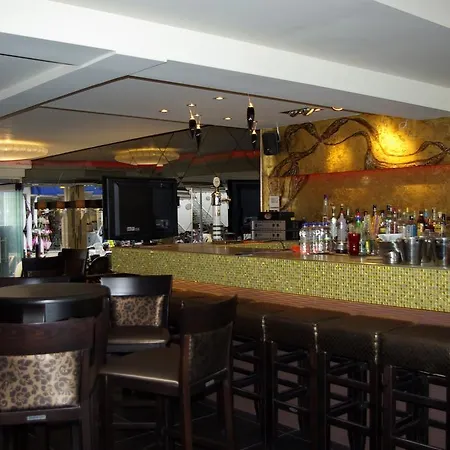 Ξενοδοχείο Dion Παραλία