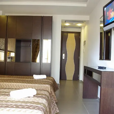 Ξενοδοχείο Dion 3*