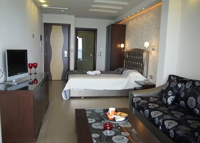 فندق Dion 3*